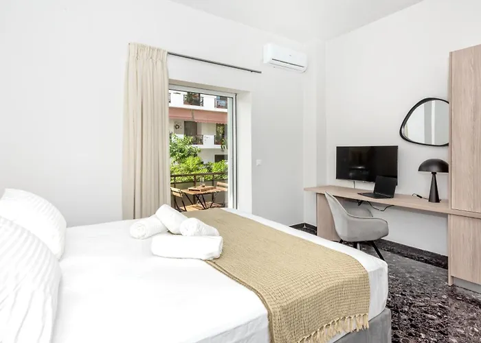 Jasminestay - Two Bedroom With Backyard Lägenhet Chania (Crete)