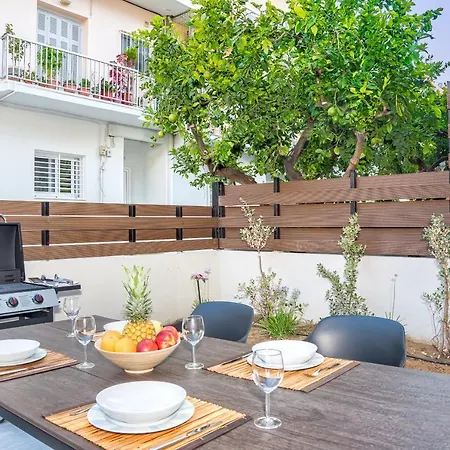 Jasminestay - Two Bedroom With Backyard Apartmán *