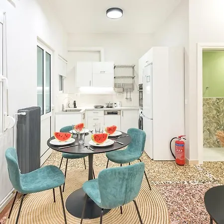 Jasminestay - Two Bedroom With Backyard * La Canea