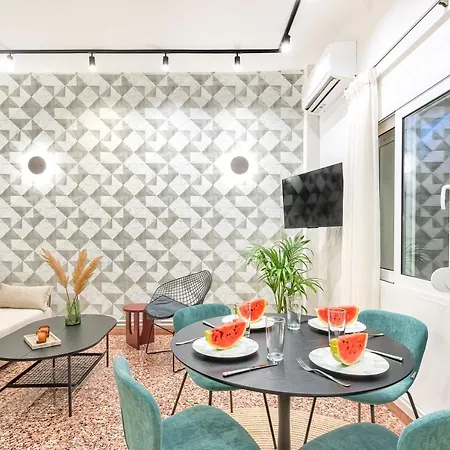 Jasminestay - Two Bedroom With Backyard