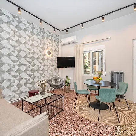 Jasminestay - Two Bedroom With Backyard Appartamento La Canea