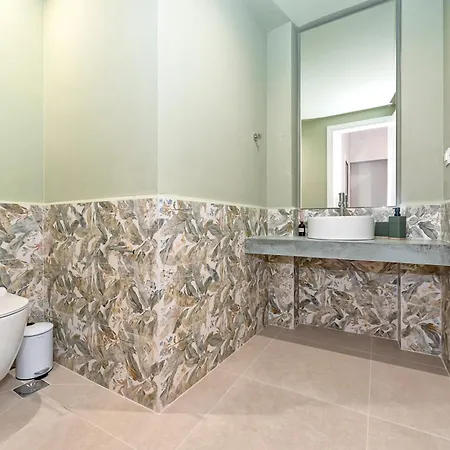 Jasminestay - Two Bedroom With Backyard *