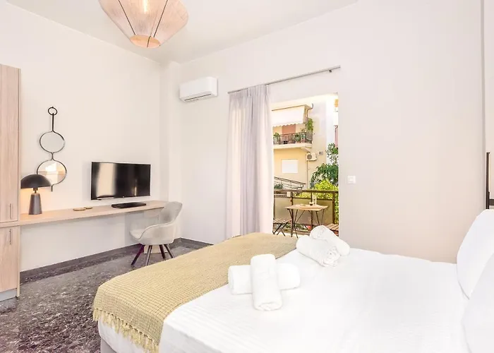 Jasminestay - Two Bedroom With Backyard * Hanya