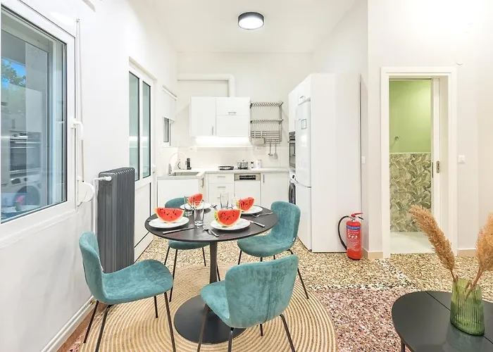 Jasminestay - Two Bedroom With Backyard * La Canea